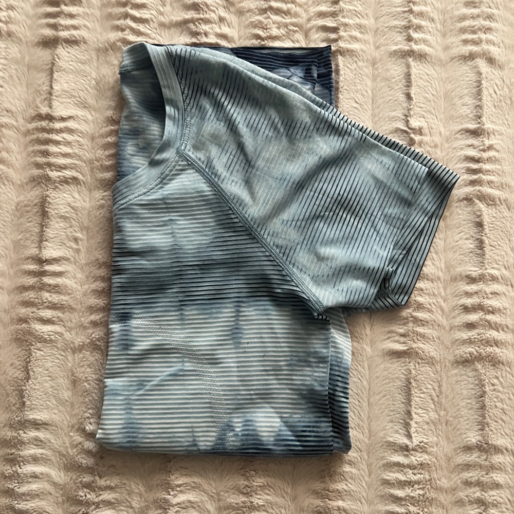 Lululemon Swiftly Tech Size 6 - image 2